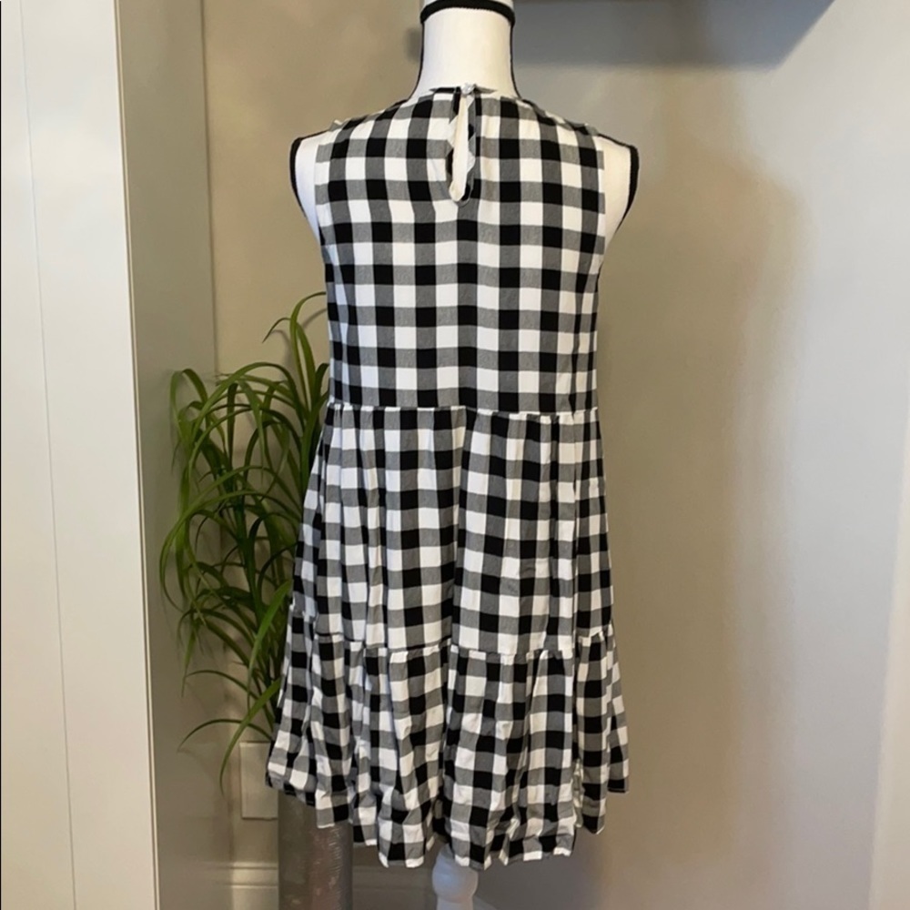 Checkered Trapeze Dress - Picture 4 of 9